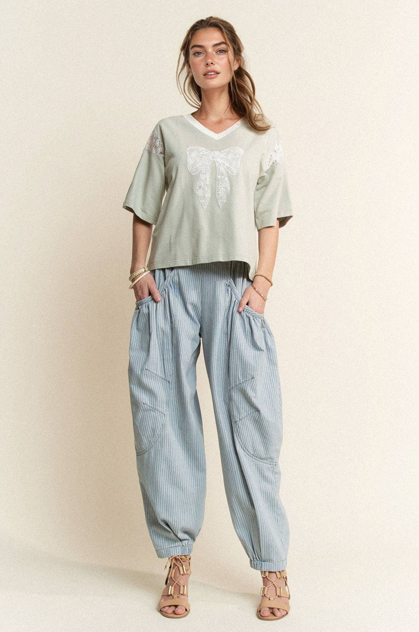 441 Sweet Promise Lace Ribbon V-Neck Top Davi Dani