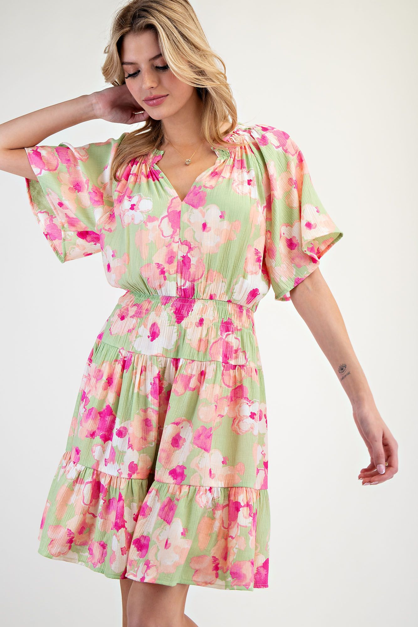 587 Watercolor Garden Tiered Dress EASEL SM-LARGE